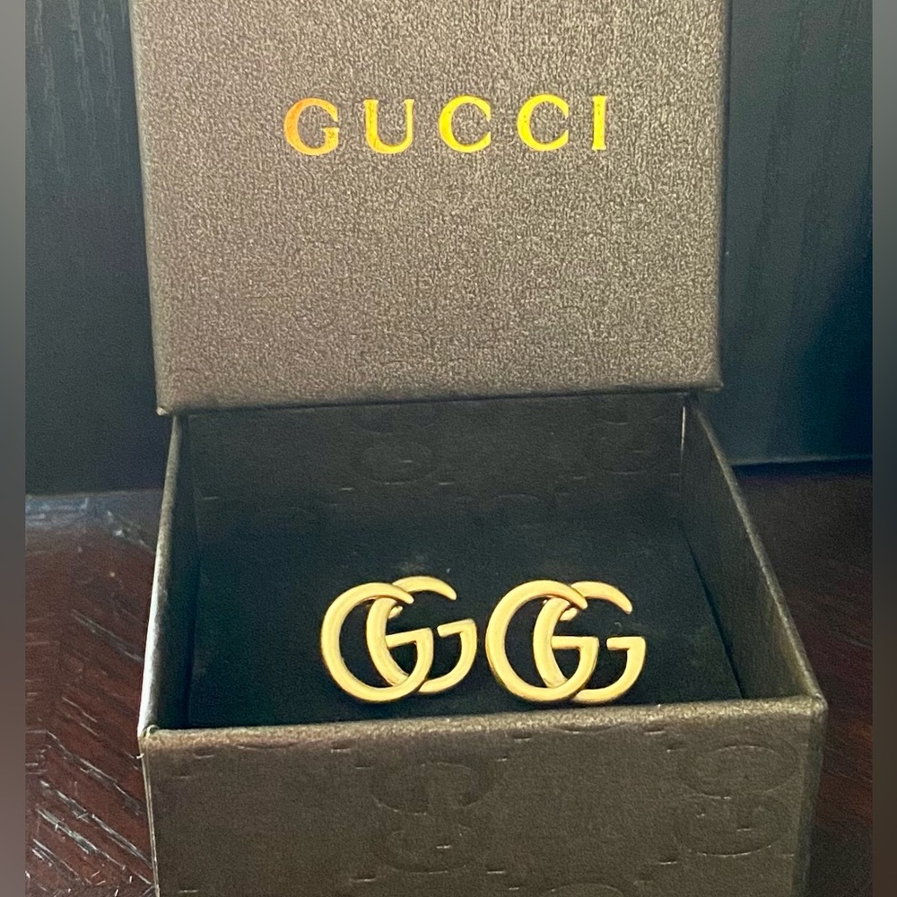 **GUCCI** gold GG earrings